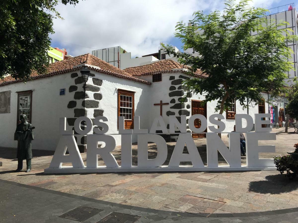 Apartamentos Los Laureles Los Llanos De Aridane Kültér fotó